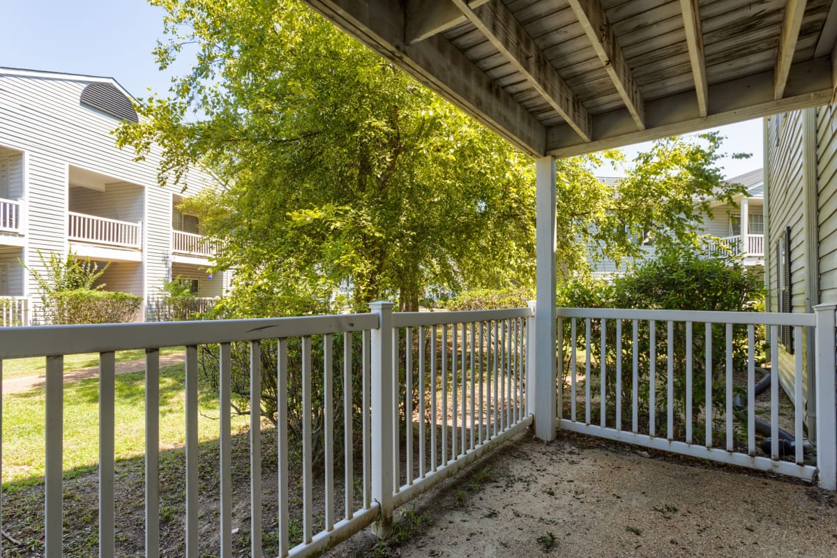 Images & Video Cottonwood Apartments